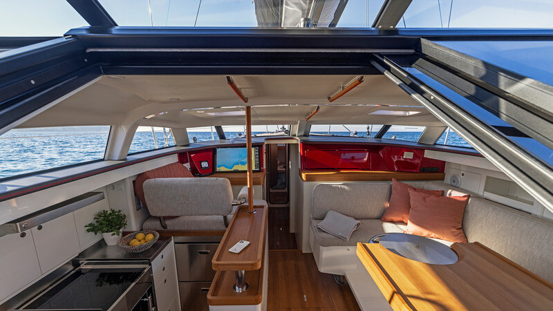Pegasus 50 internal navigation with 360 view